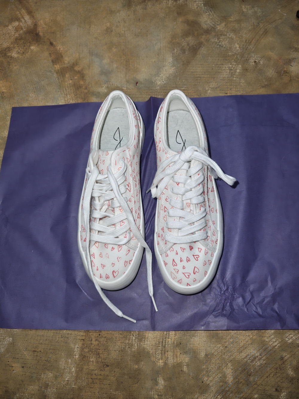 White Canvas Sneakers with  Heart Print - Casual Women's Shoes